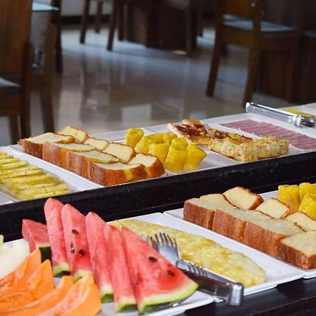 Hotel G & K Brasiléia Eksteriør billede